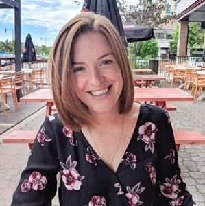 Meet your Posher, Rebecca